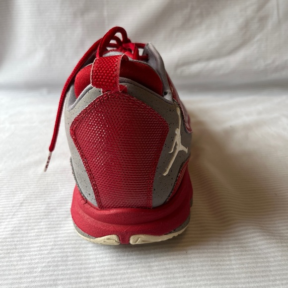 Jordan CP3.VI Gym Red/Black-Cement Grey - Picture 6 of 16